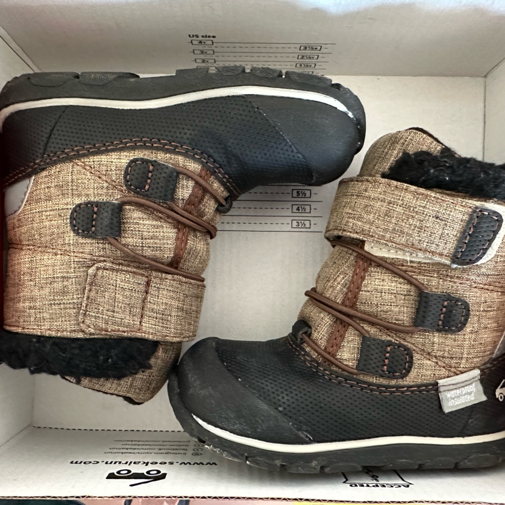 Stylish Brown and Black Winter Boots
